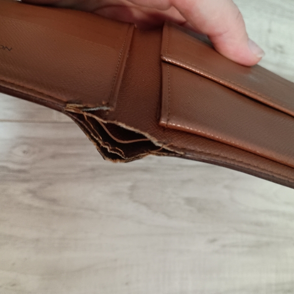 Louis Vuitton Monogram Canvas Leather Bifold Wallet - Picture 10 of 13